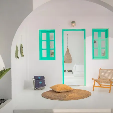Simple Sophie Hotel